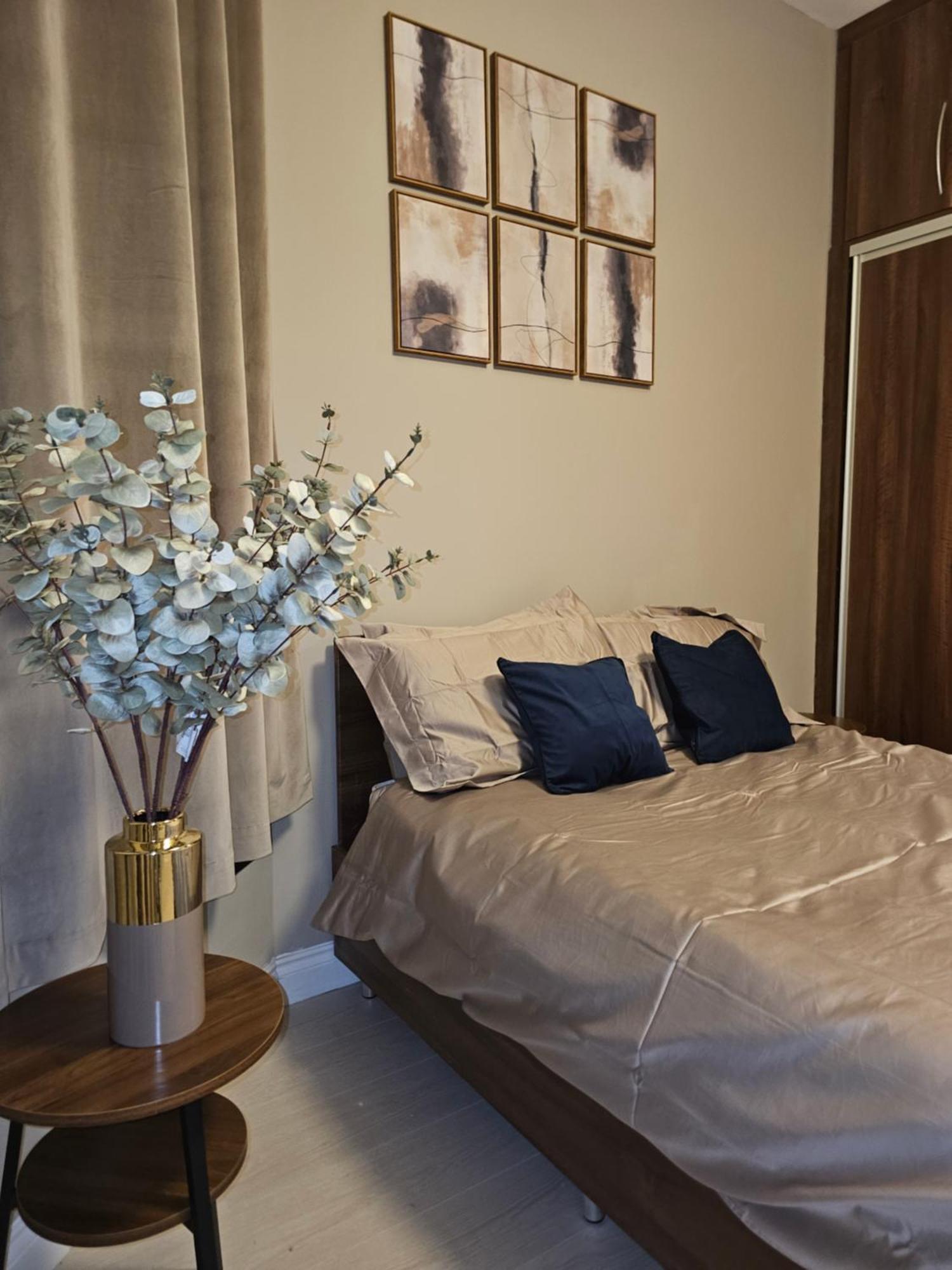 Appartamento Spacious Four Bedroom Four Bathroom Flat In West Kensington *