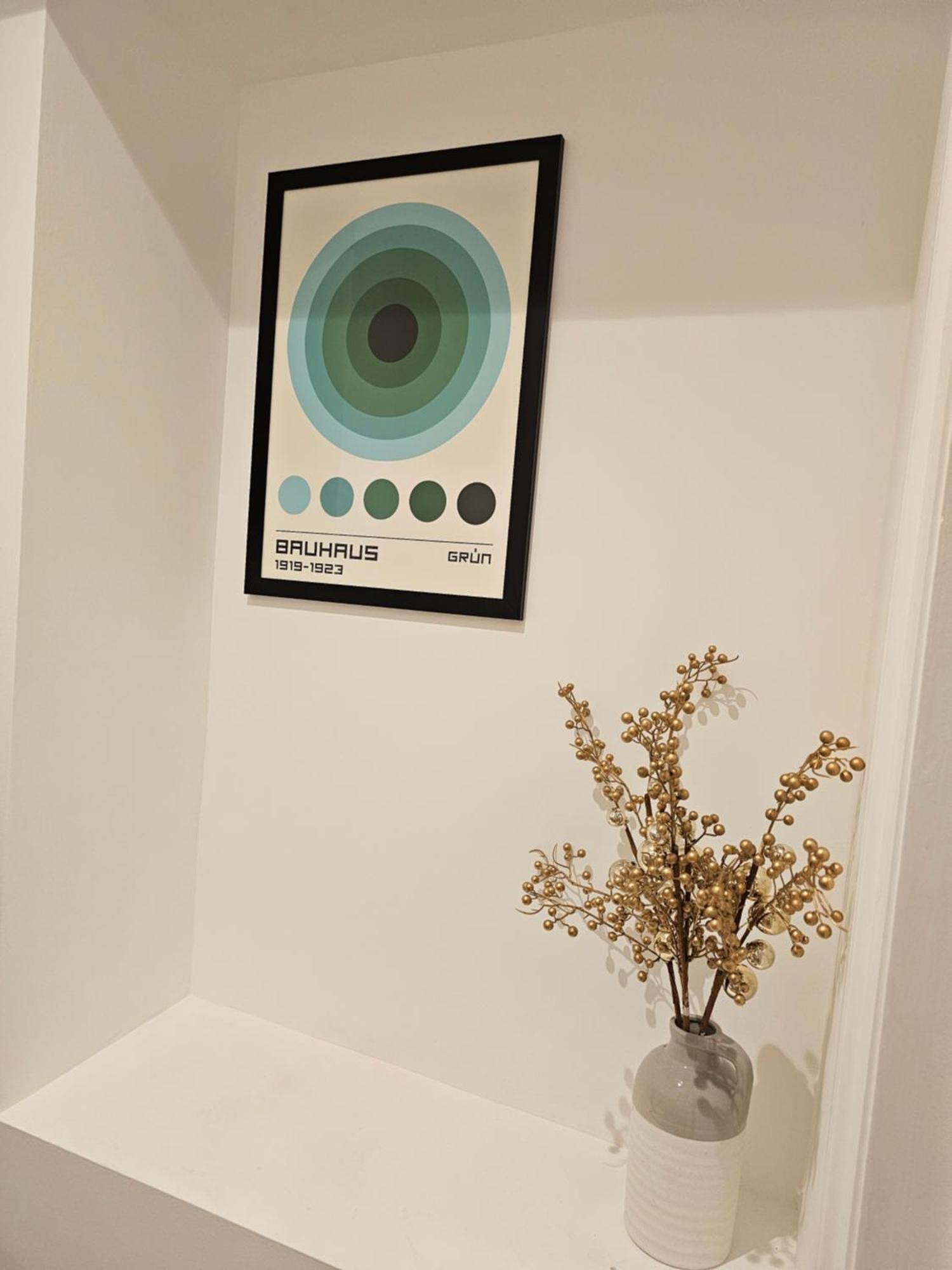 Spacious Four Bedroom Four Bathroom Flat In West Kensington Appartamento Londra